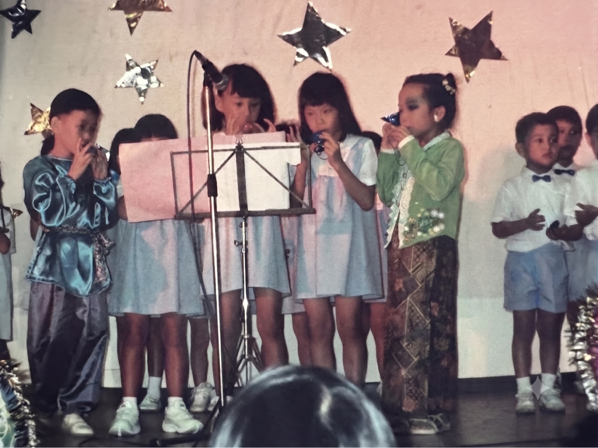 Kindergarten performance, 2000